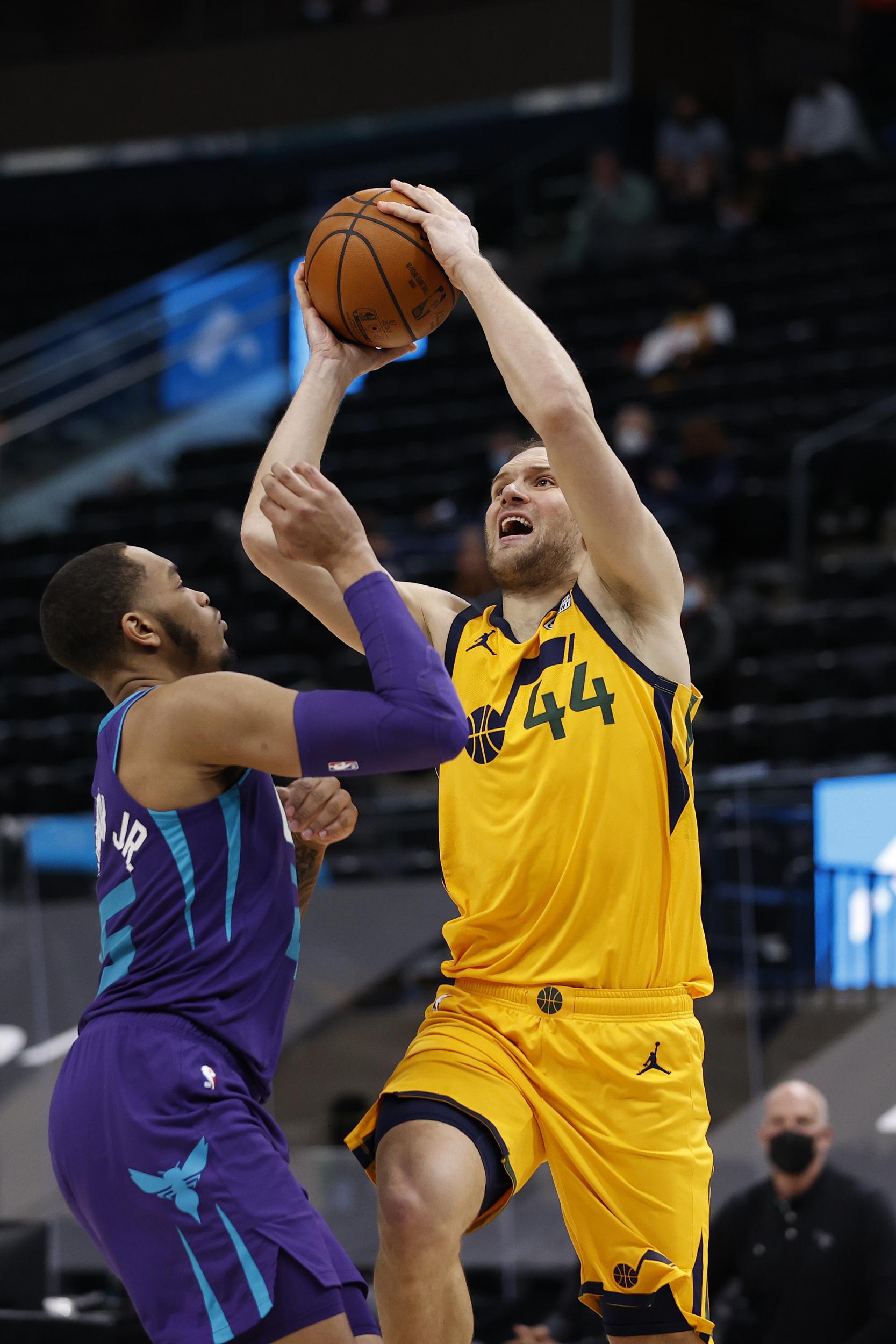 米兰体育关于犹他爵士迎西甲关键赛，关键时刻官宣签约，赛场秩序良好，数据趋势出现新变化的信息