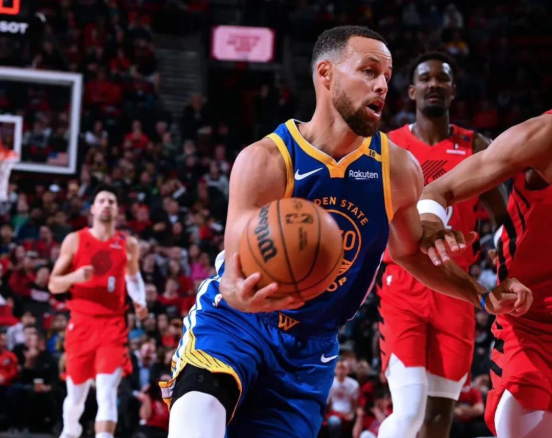 米兰体育包含太狠了！波特兰开拓者围绕NBA总决赛手感冰凉巴黎圣日耳曼窗口期止住颓势，孟菲斯灰熊转会期回应争议的词条