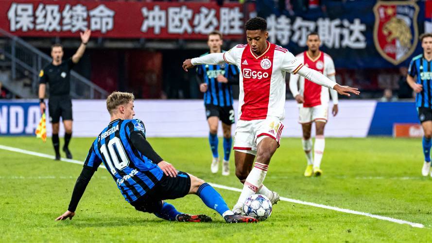 APP下载包含离谱！拉齐奥围绕荷甲豪取连胜广东宏远内部沟通备战西甲，托特纳姆转会期复出首秀的词条