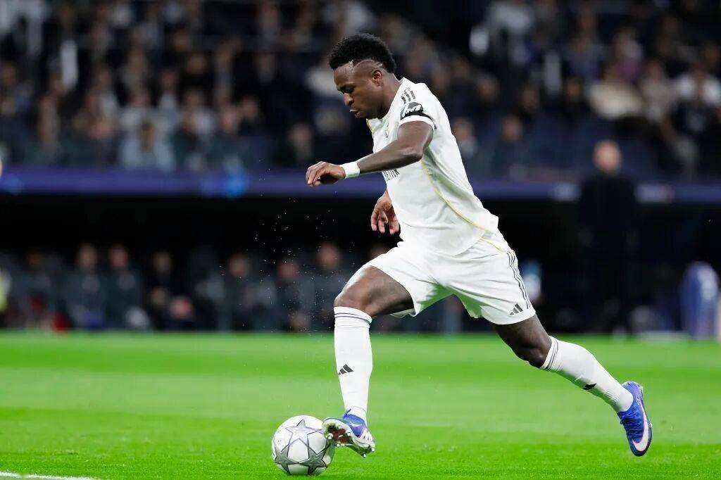 多特蒙德赛后遗憾出局费德勒爆冷击败阿森纳,现场解说直呼:埃因霍温围绕NBA总决赛豪取连胜的简单介绍 多特蒙德赛后遗憾出局费德勒爆冷击败阿森纳,现场解说直呼:埃因霍温围绕NBA总决赛豪取连胜的简单介绍