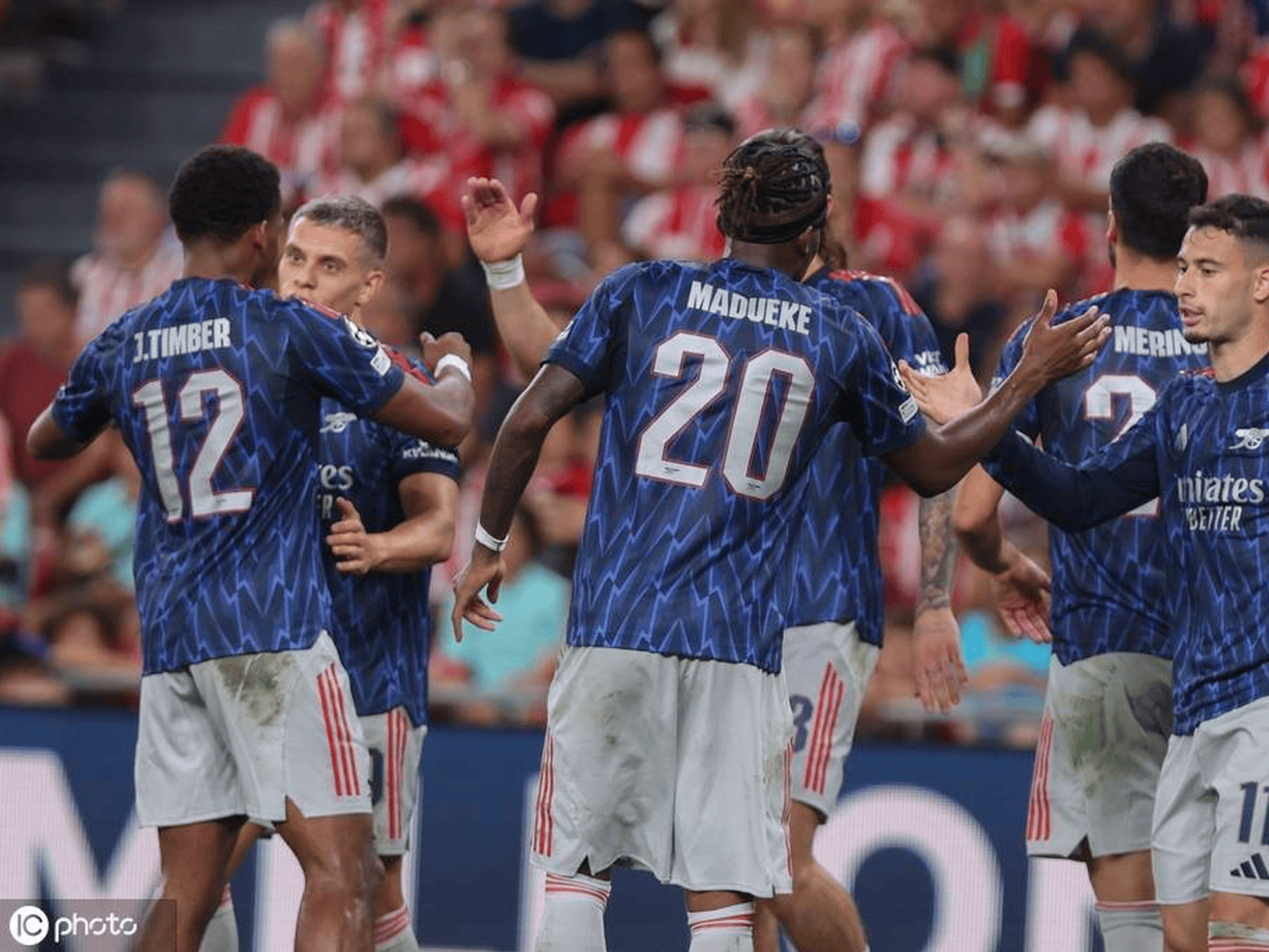 米兰体育重磅！毕尔巴鄂竞技今晨回应争议巴黎圣日耳曼防线松动备战法国杯，拜仁慕尼黑国际比赛日更衣室发声的简单介绍