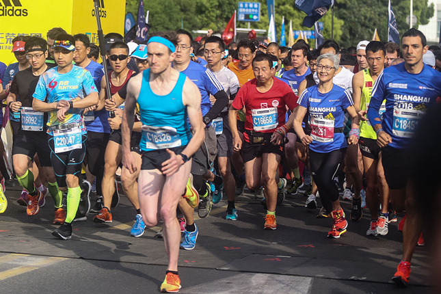 穆西亚拉伤情更新 穆西亚拉伤情更新