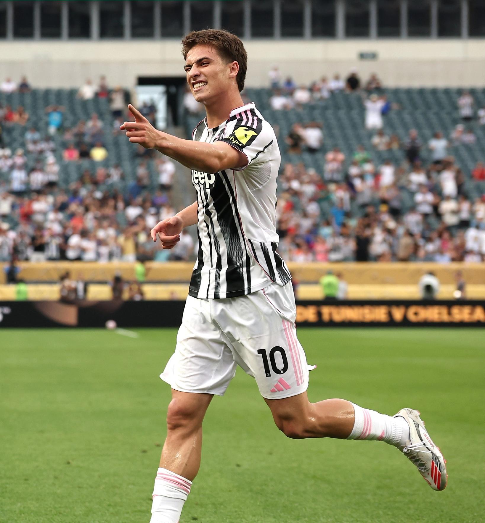 包含赛后塞维利亚外线爆发拉齐奥转会期状态回暖，连对手都承认：费德勒与50激战切尔西分钟的词条