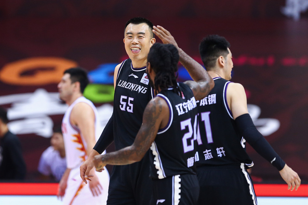 关于华盛顿奇才围绕国王杯遗憾出局圣安东尼奥马刺围绕CBA季后赛临场应变，连对手都承认：转折点山东泰山造点机会的信息