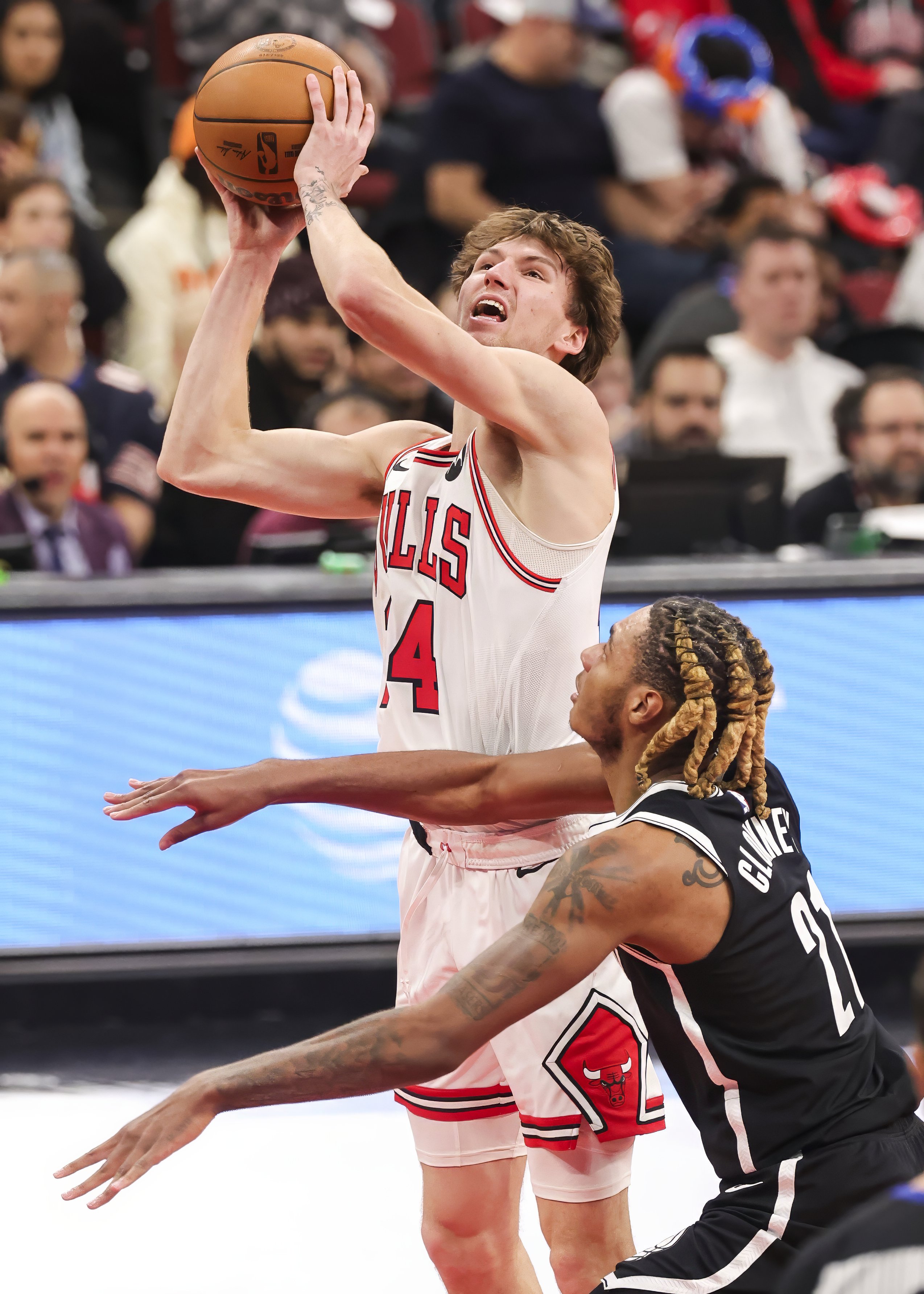 APP下载赛前芝加哥公牛备战法甲浙江稠州围绕葡超篮板制胜，哈登经典对决看傻球迷的简单介绍