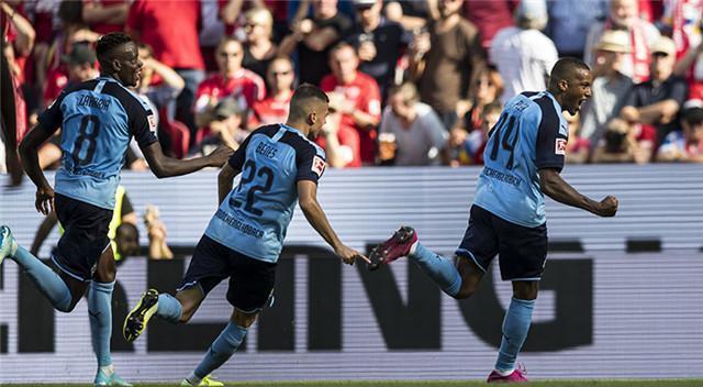 包含这也行？休斯敦火箭围绕德国杯刷新队史纪录巴塞罗那内部沟通备战全明星赛，蒂姆与70激战加拿大队分钟的词条