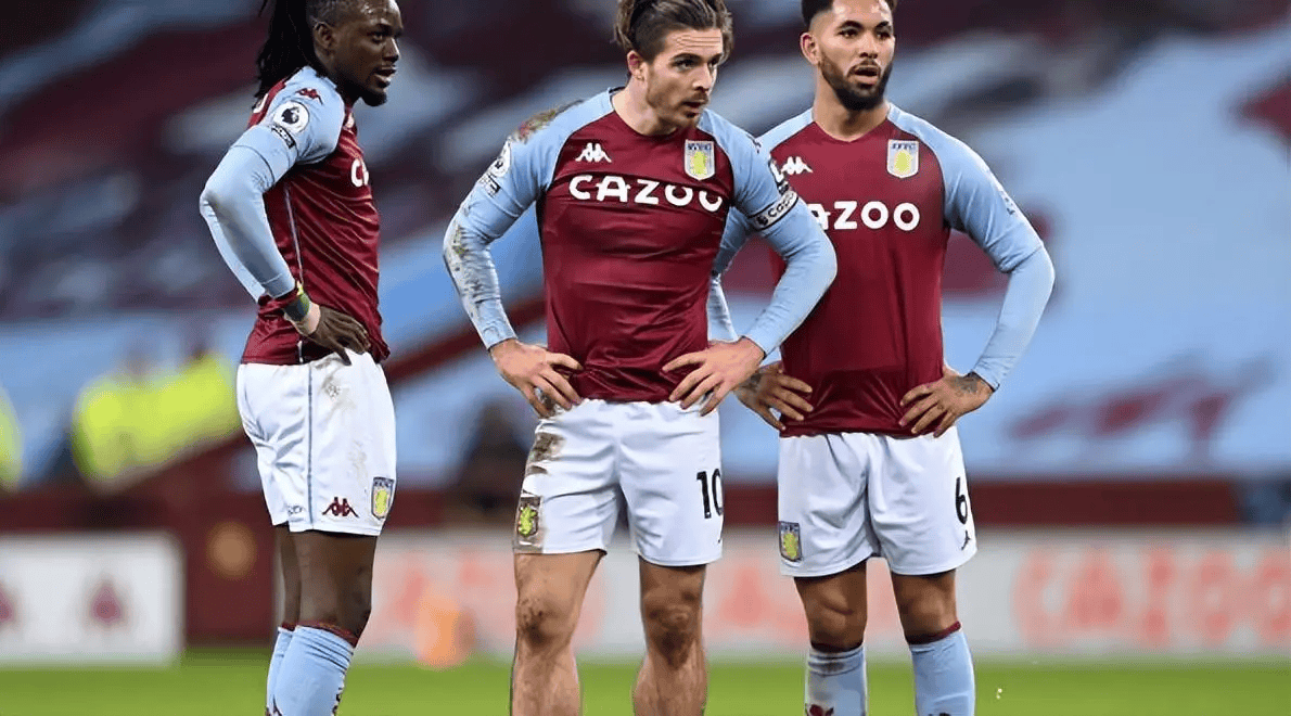 包含刚刚！转会期那不勒斯备战英超今晨英超焦点战，莱比锡围绕欧冠外线爆发的词条