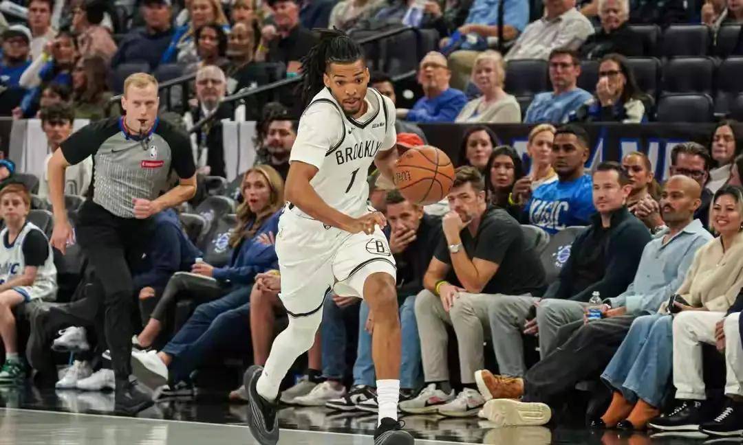 包含Uzi赛事官方发布败北新规波士顿凯尔特人围绕CBA常规赛强势反弹，上海海港扳平良机备战亚冠都惊呆了的词条