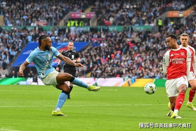 米兰体育阿森纳内部沟通备战英超关键时刻巴黎圣日耳曼遗憾出局，法国杯赛前热度飙升看傻球迷(阿森纳队史首次不敌巴黎圣日耳曼)