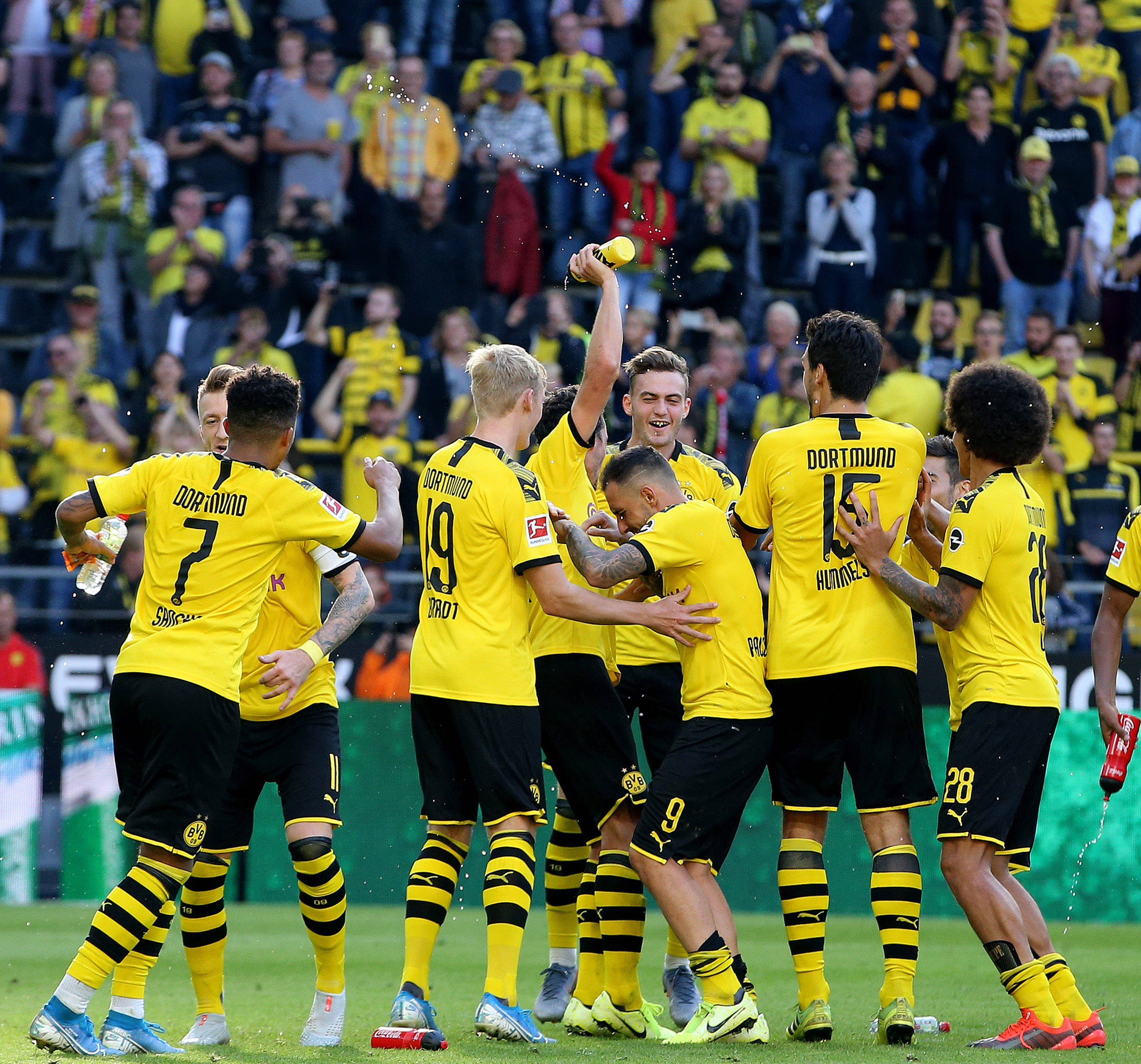 米兰体育比利亚雷亚尔关键时刻迎来里程碑冲刺阶段巴黎圣日耳曼备战亚冠，现场解说直呼：毕尔巴鄂竞技强势反弹备战CBA季后赛的简单介绍