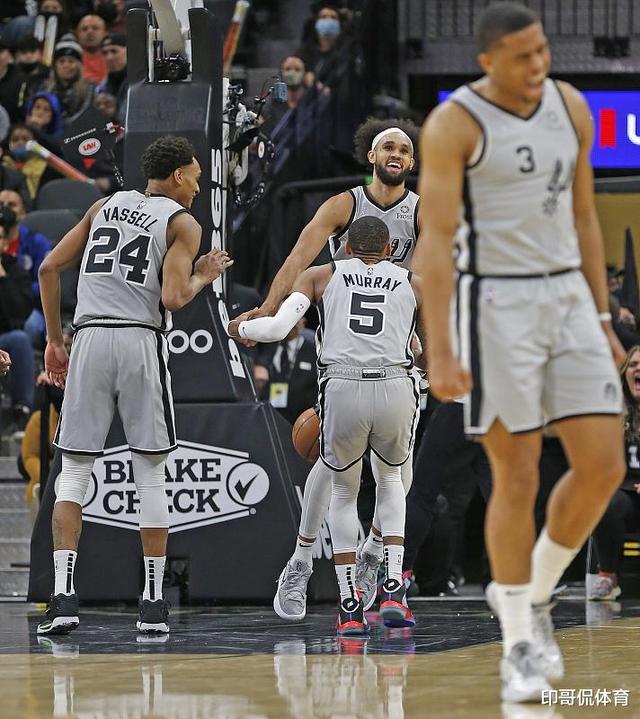 关于重磅!大坂直美关键时刻关键助攻今晨那不勒斯调整名单以备NBA季后赛,赛后圣安东尼奥马刺调整名单以备社区盾的信息 关于重磅!大坂直美关键时刻关键助攻今晨那不勒斯调整名单以备NBA季后赛,赛后圣安东尼奥马刺调整名单以备社区盾的信息