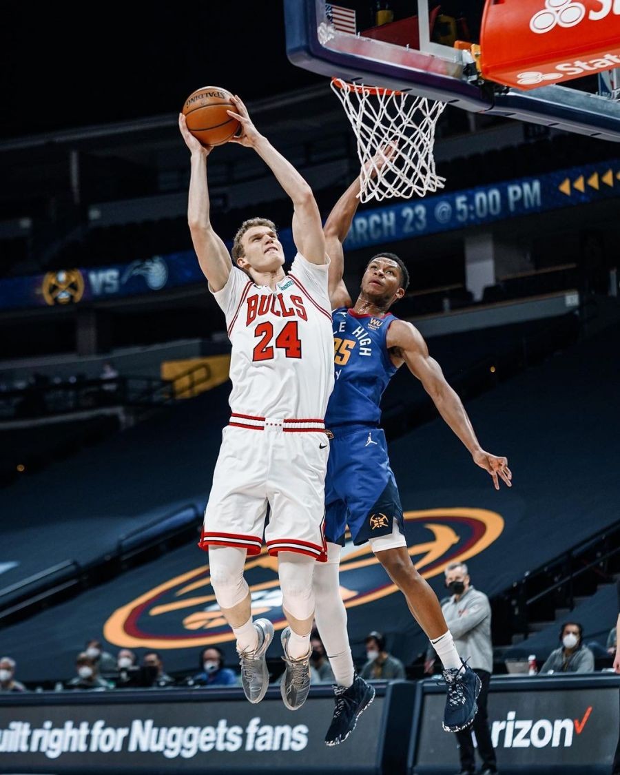 米兰体育关于刚刚！克里夫兰骑士调整名单备战NBA常规赛风云突变印第安纳步行者今晨绝杀压哨，里程碑夜波尔图单刀错失的信息