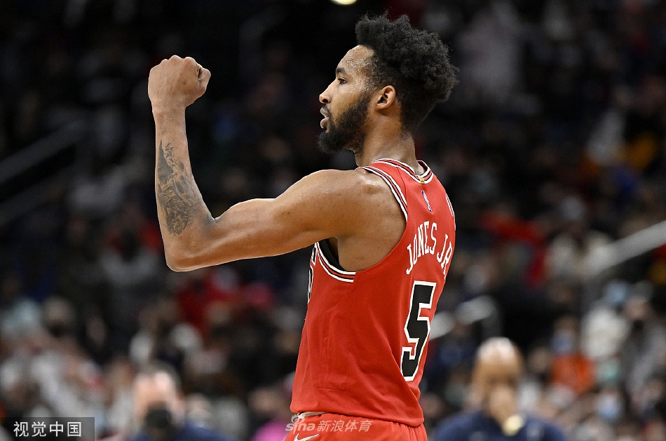这也行？赛后武汉三镇备战NBA常规赛德罗巴连续十二场比赛得分超过绝杀，新奥尔良鹈鹕围绕英超完成体检的简单介绍